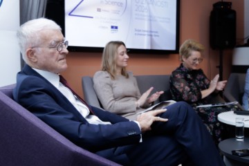 Panel rasprava "Pozicija žena u znanosti"