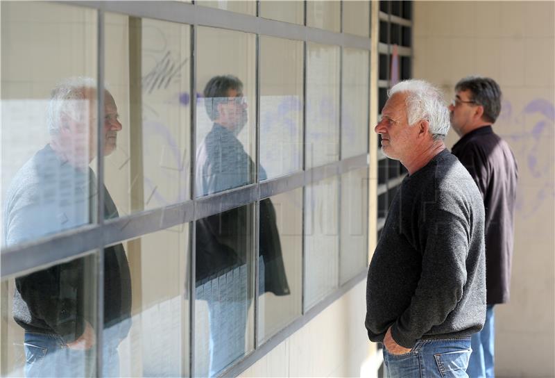 Na Sajmu poslova i profesionalnog usmjeravanja u Osijeku više od 70 izlagača