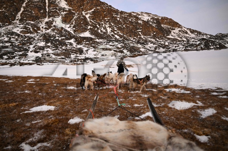 FILES-GREENLAND-DENMARK-CLIMATE-WEATHER-RECORD