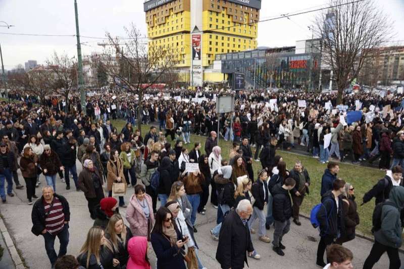 U Sarajevu i dalje prosvjedi zbog prometne nesreće, sudionici traže odgovornost