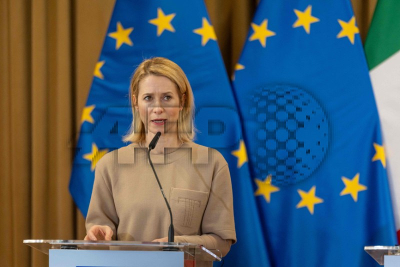 POLAND-DEFENCE-MINISTERS