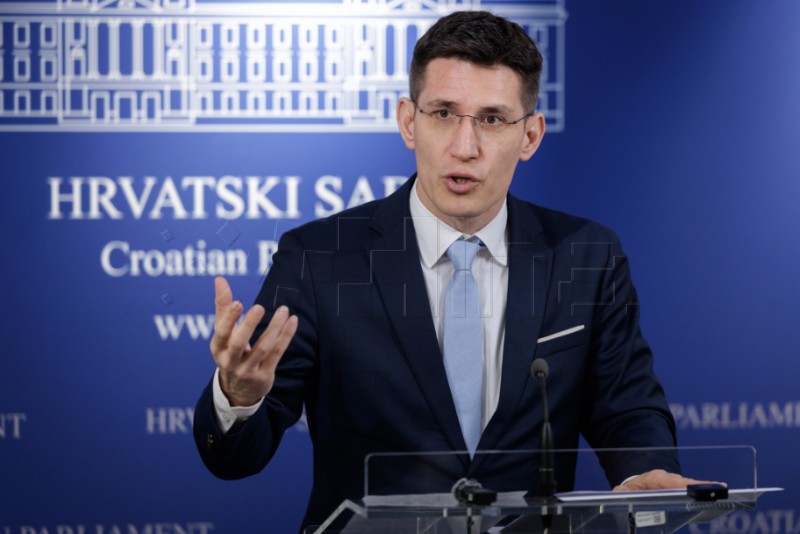 Troskot: O tvornici za preradu litijevog karbonata u Gospiću