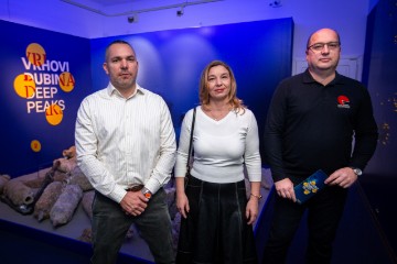 Izložba "Vrhovi dubina" u Arheološkom muzeju 