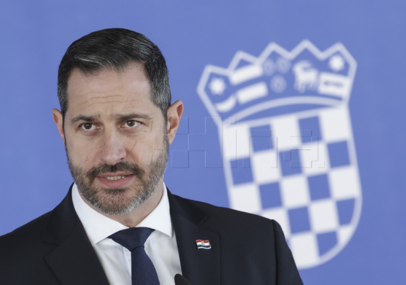 Izjava za medije ministra Tonćija Glavine