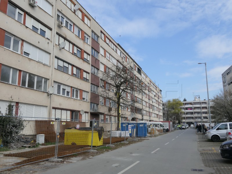 Sisak: Bačić uručio ugovore o korištenju stanova iz programa stambenog zbrinjavanja