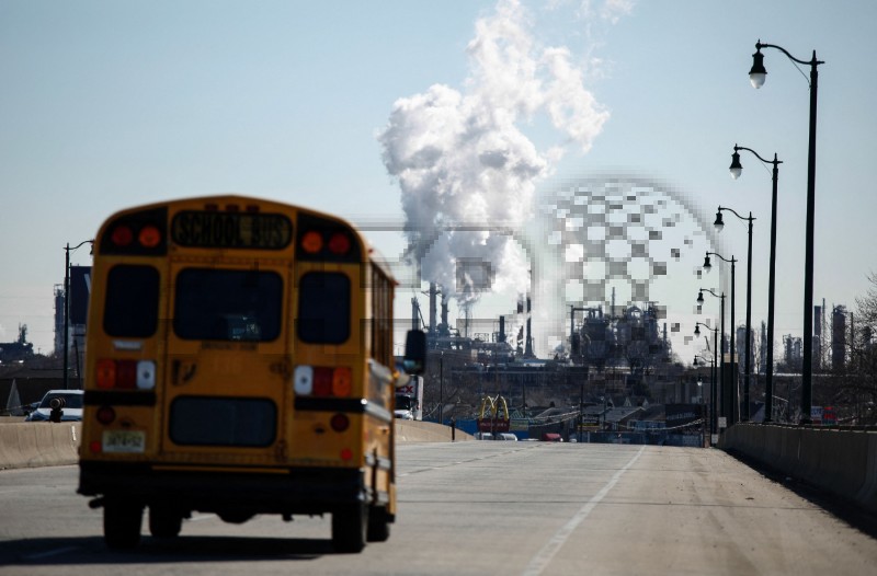 US-ECONOMY-MARKETS-OIL