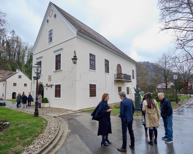 Samobor: Obnovljen Dvorac Livadić i Etno kuća
