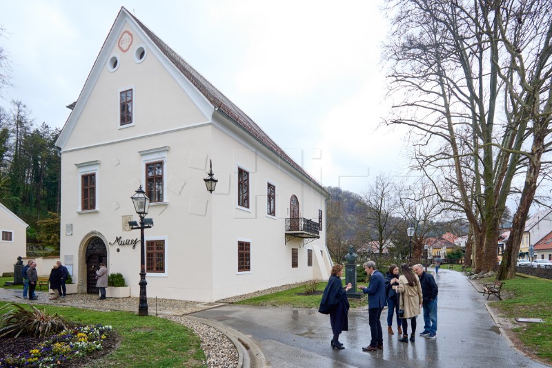 Samobor: Obnovljen Dvorac Livadić i Etno kuća