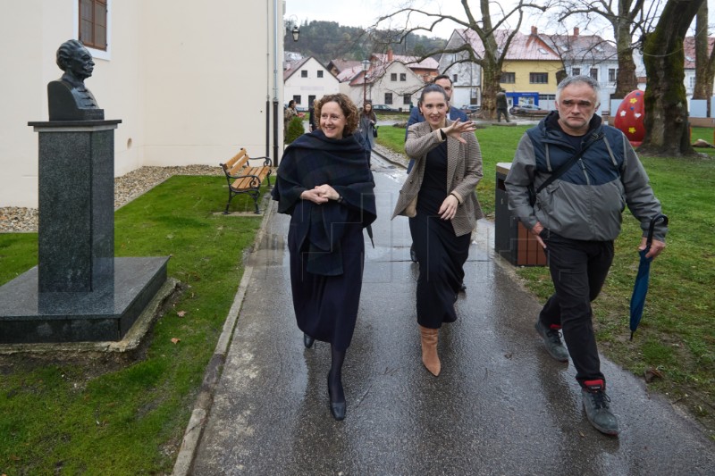 Samobor: Obnovljen Dvorac Livadić i Etno kuća