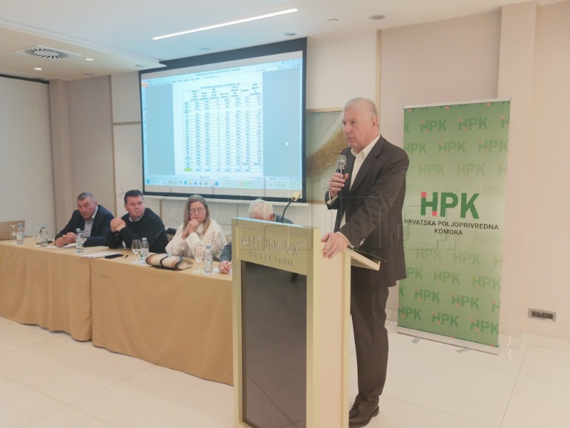 Novi predsjednik Hrvatske poljoprivredne komore je stočar Željko Mihelić