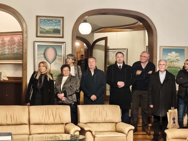 Izložbom u Novom Marofu počeli 10. Rabuzinovi dani