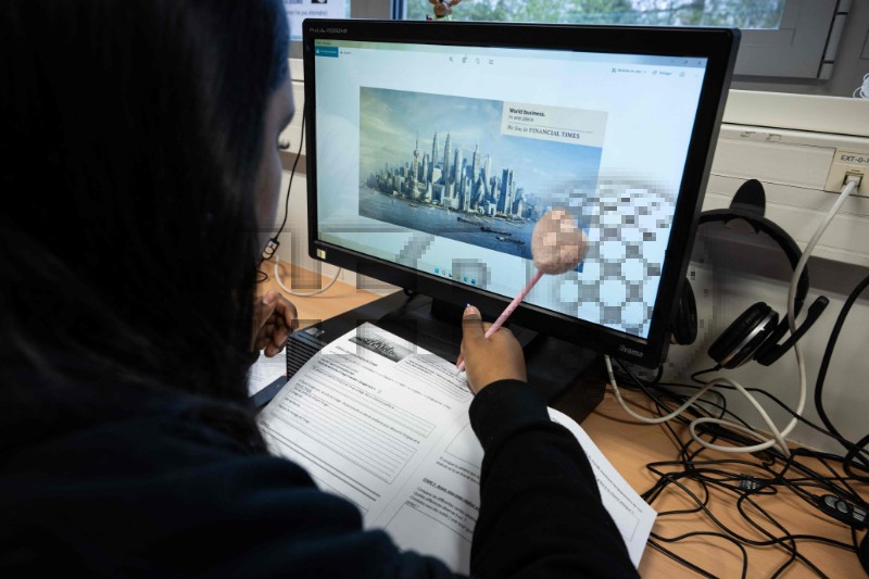 FRANCE-EDUCATION-TECHNOLOGY-AI