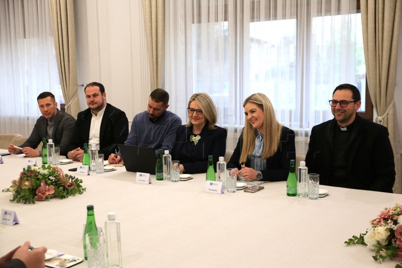 Ravnatelj Hine najavio pojačano izvještavanje o Hrvatima u Srbiji
