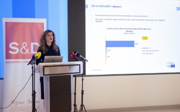 Konferencija za medije europarlamentarke Biljane Borzan o sigurnosti hrane