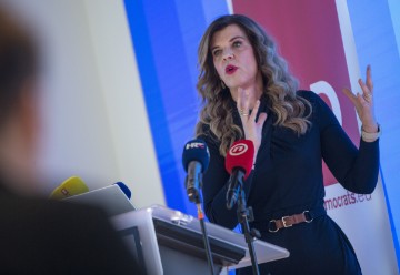 Konferencija za medije europarlamentarke Biljane Borzan o sigurnosti hrane