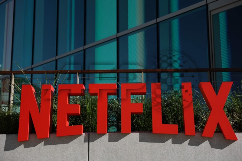 FILES-US-INTERNET-TELEVISION-EARNINGS-TECHNOLOGY-NETFLIX