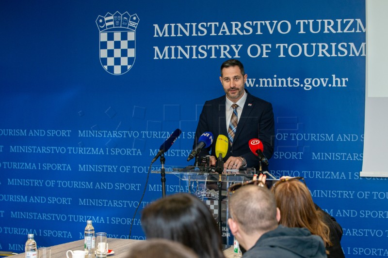 Ministar Glavina predstavio Zakon o ugostiteljskoj djelatnosti