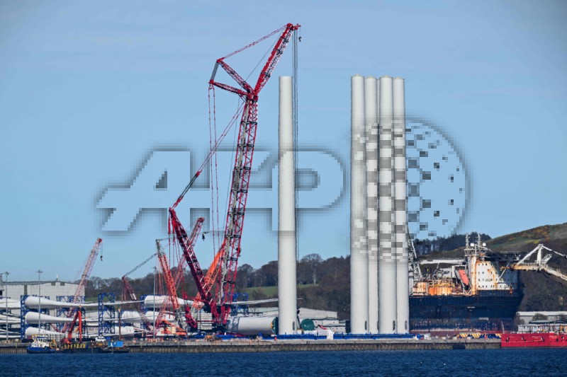 BRITAIN-ENERGY-WIND