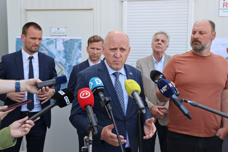 Zadar: Ministar Branko Bačić u radnom posjetu Zadarskoj županiji.