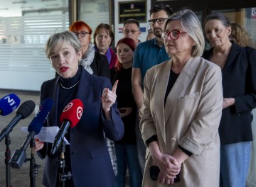 Konferencija za medije stranke Možemo