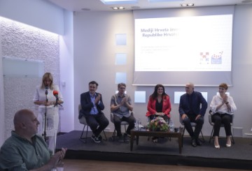 Okrugli stol "Mediji Hrvata izvan Republike Hrvatske"