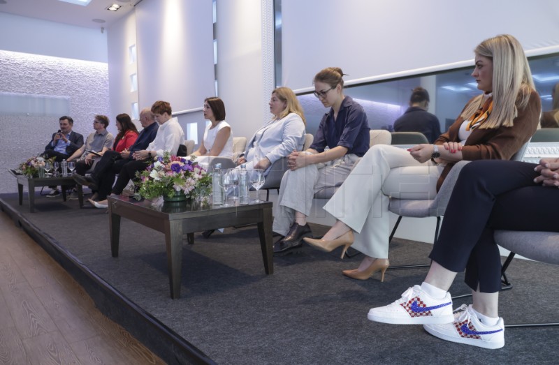Okrugli stol "Mediji Hrvata izvan Republike Hrvatske"