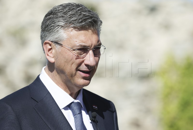 Dan državnosti: Svečanost kod Oltara domovine