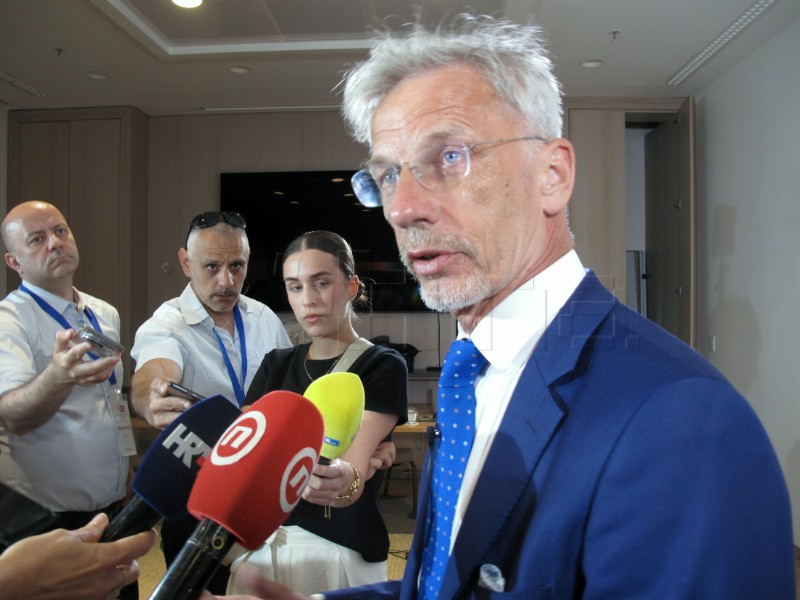 Vujčić očekuje usporavanje rasta inflacije u svibnju