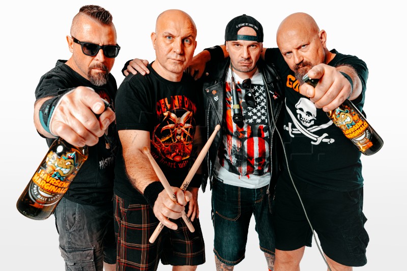 Savršeni marginalci i Luzeri predgrupe za The Offspring na Zagrebačkom velesajmu