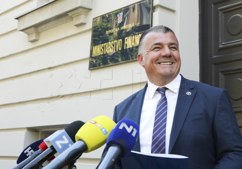 Sastanak u Ministarstvu financija s predstavnicima HOK-a