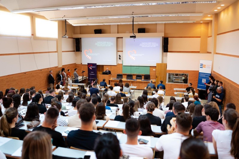 Mostar: Počela dodjela stipendija za Hrvate izvan RH vrijednosti 3,5 milijuna eura