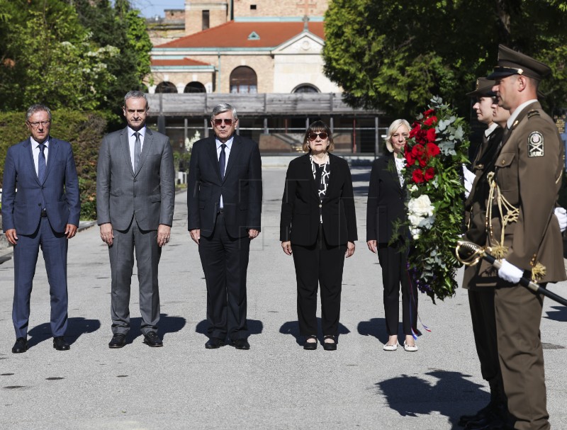 Polaganje vijenaca u povodu Dana sjećanja na Stjepana Radića i lipanjske žrtve