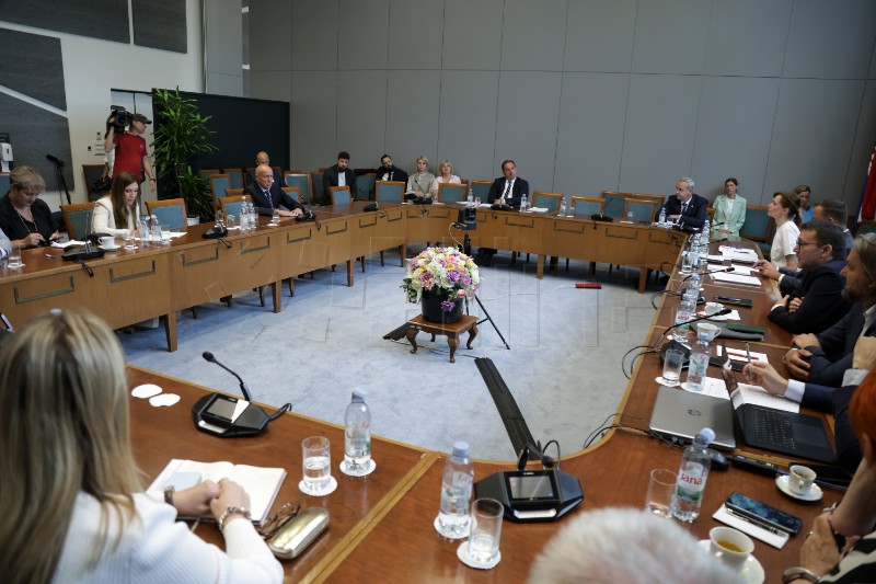 Nastavak 32. sjednice Odbora za Ustav, Poslovnik i politički sustav 