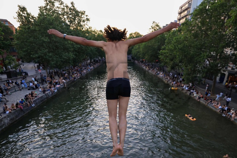 FRANCE-WEATHER-CLIMATE-HEATWAVE