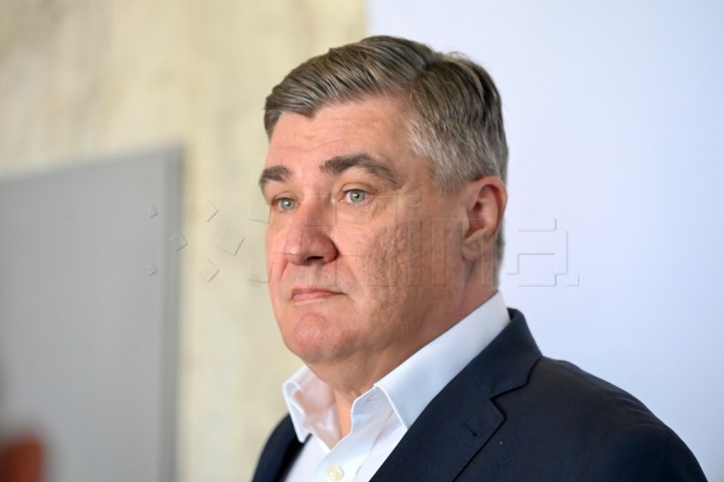 Milanović na svečanoj sjednici Gradskog vijeća Grada Supetra