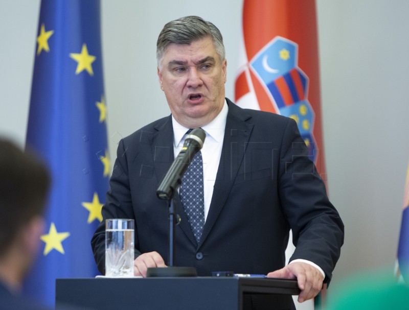 Konferencija za medije predsjednika Zorana Milanovića