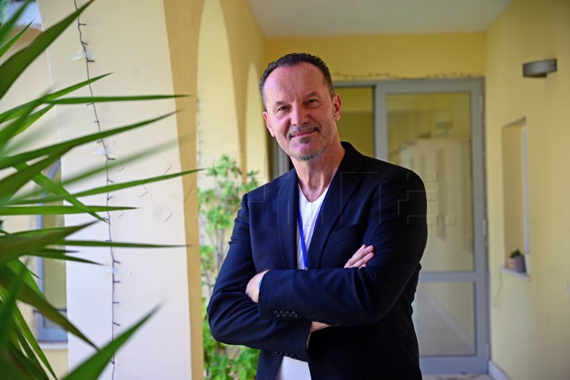 Međunarodni simpozij "AI-Powered Medicine: From Discovery to Impact"
