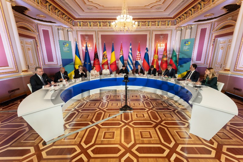 UKRAINE-RUSSIA-CONFLICT-DIPLOMACY-POLITICS