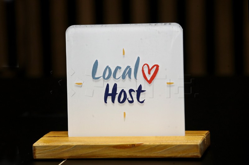 HTZ i Booking.com promoviraju hrvatski projekt Local Host/Vaš domaćin 
