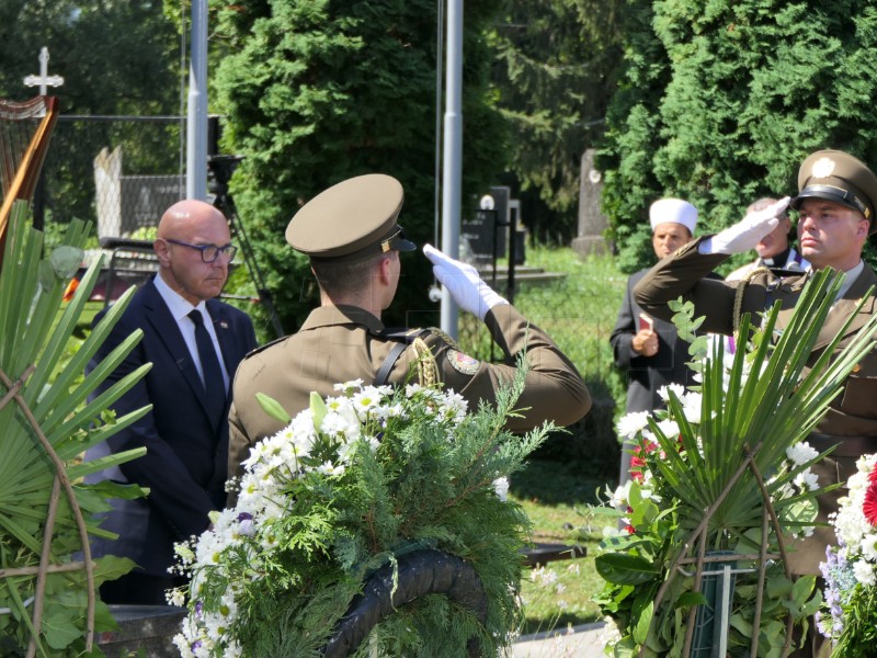 U Uštici obilježen Međunarodni dan sjećanja na romske žrtve genocida