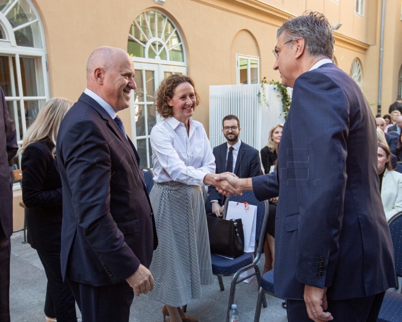 Pravni fakultet u Zagrebu svečano otvorio zgradu u Ćirilometodskoj 4