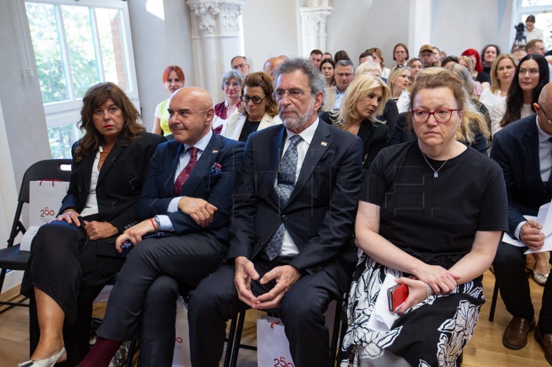Pravni fakultet u Zagrebu svečano je otvorio zgradu u Nazorovoj 51