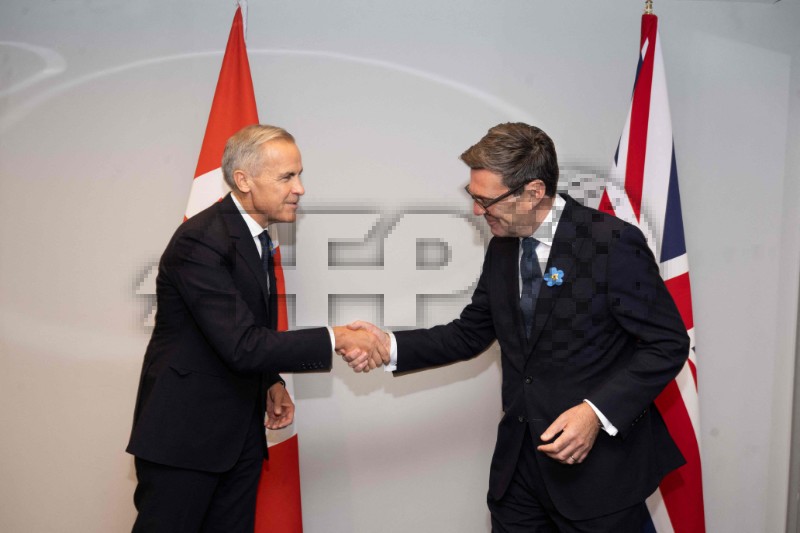 BRITAIN-CANADA-POLITICS