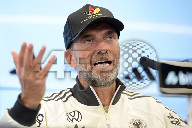 FBL-GER-EUR-NATIONS-KLOPP-PRESSER-SQUAD