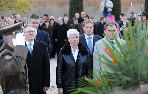 Središnja komemoracijska svečanost u Škabrnji                                                                                                                                                                                                   