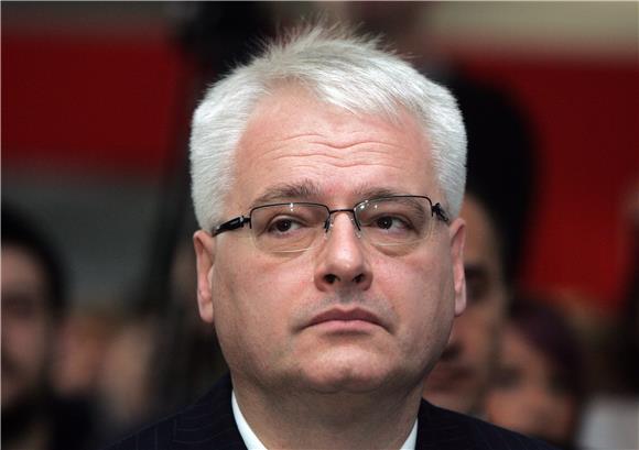 Josipović: Hrvatska podržava novi Strateški koncept NATO-a                                                                                                                                                                                      