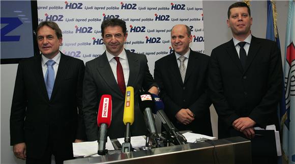 HDZ traži ostavku Jovanovića                                                                                                                                                                                                                    