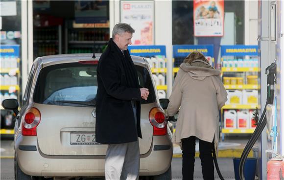 Ina povećava cijene derivata - neslužbeno                                                                                                                                                                                                       