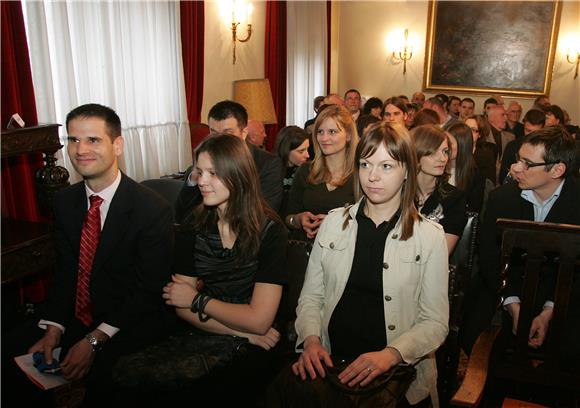 Dodijeljene nagrade mladim znanstvenicima i umjetnicima                                                                                                                                                                                         