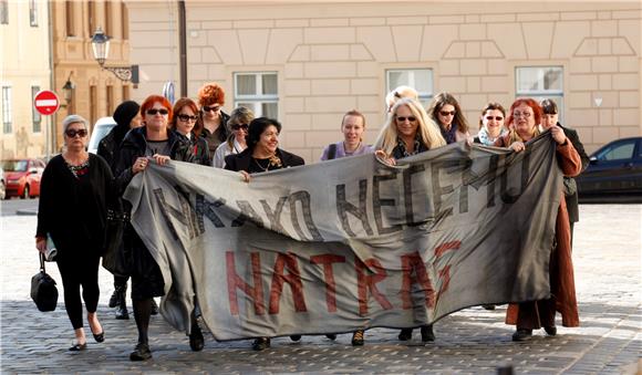 Ženska mreža Hrvatske protiv ukidanja pravobraniteljstva za ravnopravnost spolova                                                                                                                                                               